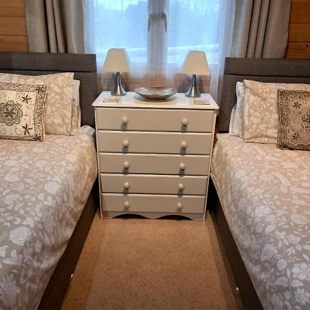 Pennylands Hill View Lodge 布罗德韦 外观 照片