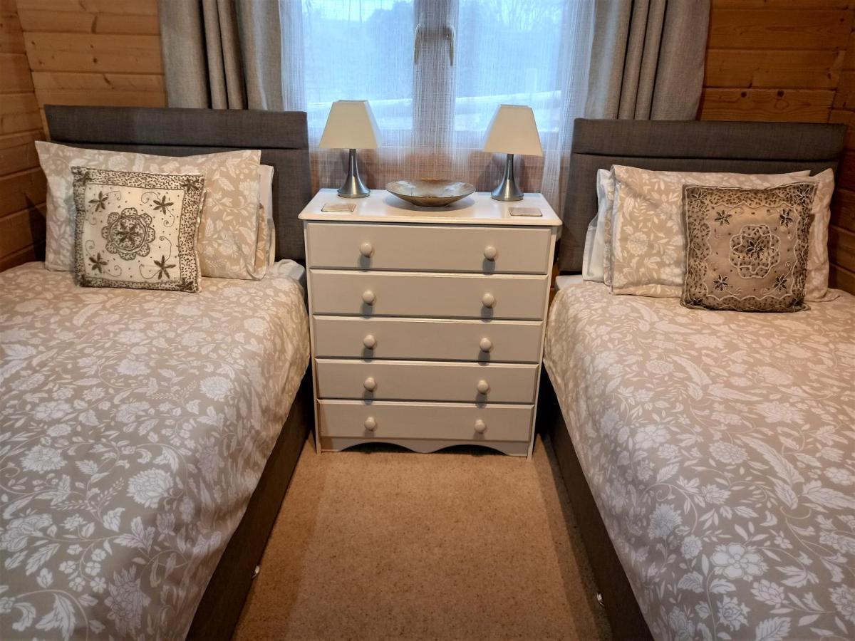 Pennylands Hill View Lodge 布罗德韦 外观 照片