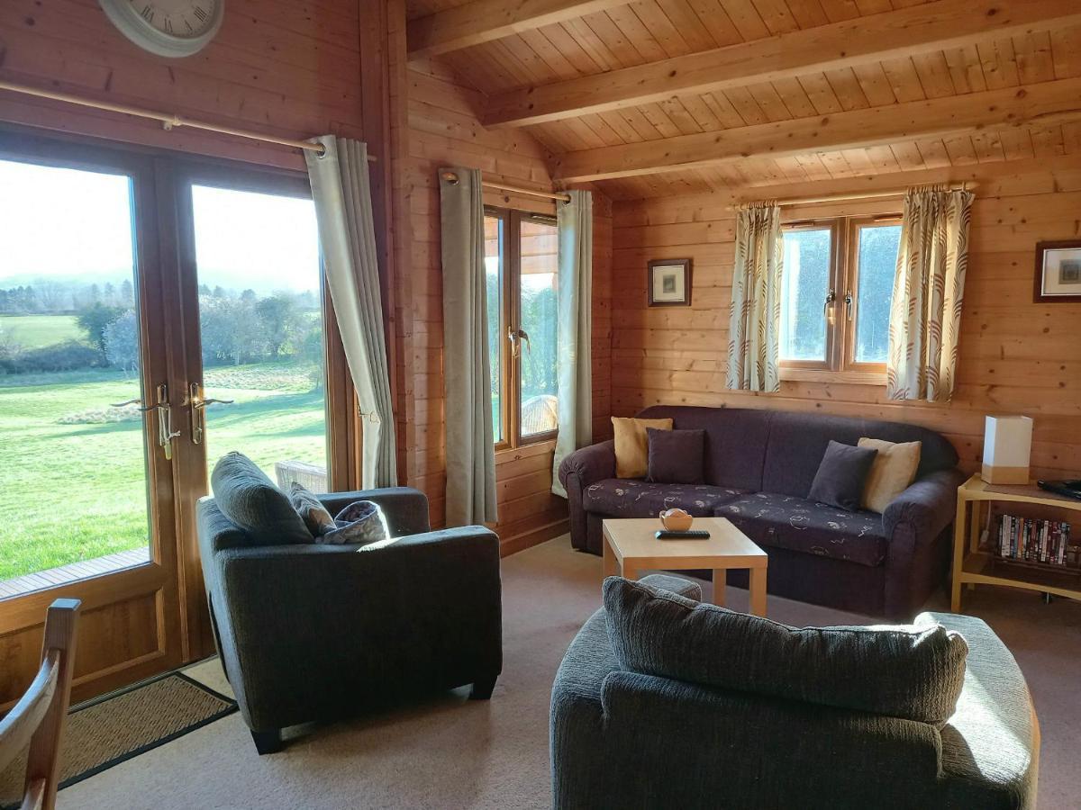 Pennylands Hill View Lodge 布罗德韦 外观 照片