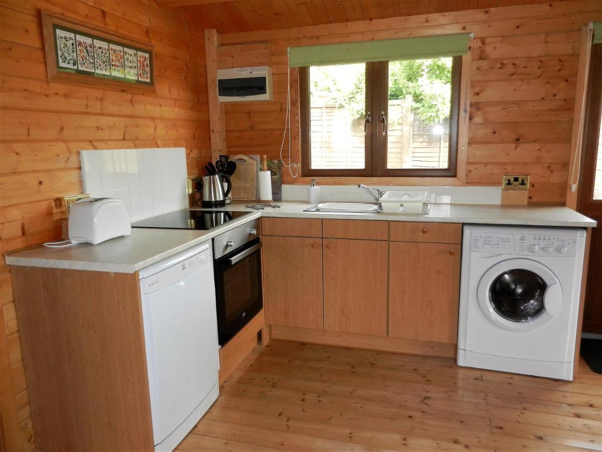 Pennylands Hill View Lodge 布罗德韦 外观 照片